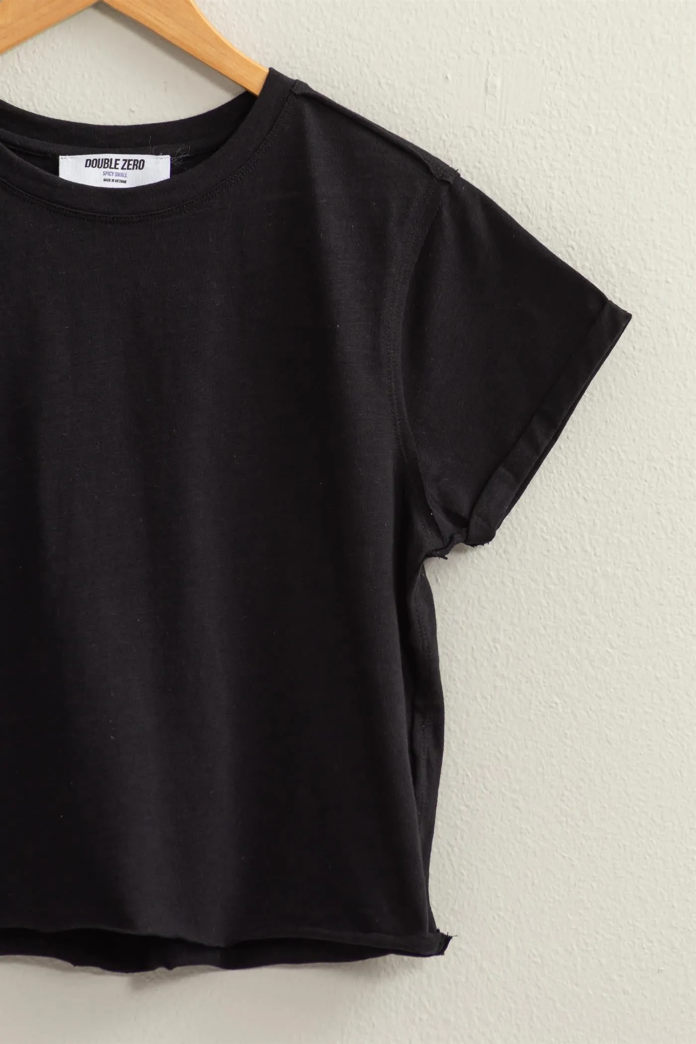 Black Basic Cropped Tee