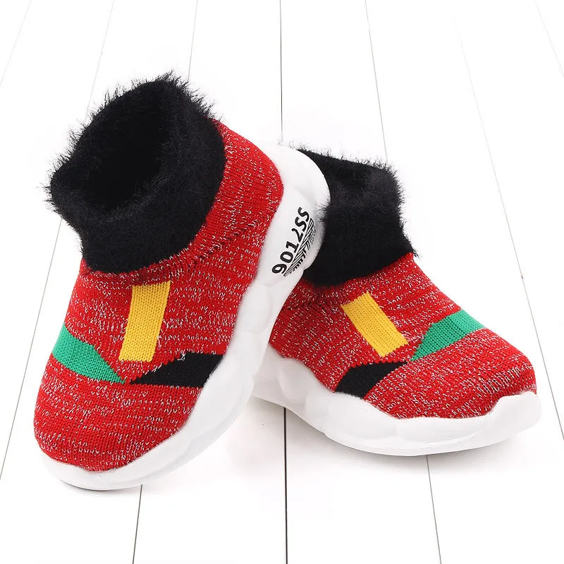 Flying knit girls sneakers