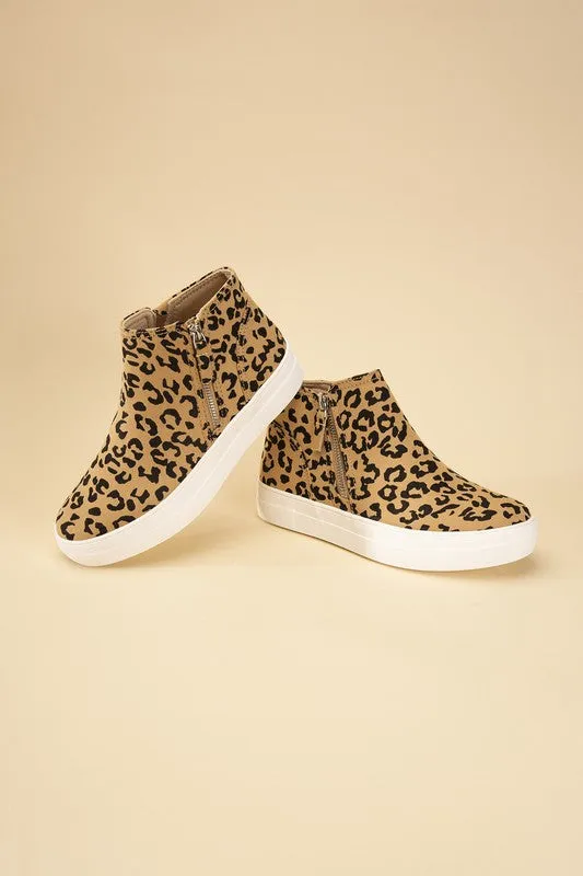 ROUTE High Top Leopard Sneakers